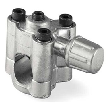  Valve