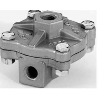  Valve