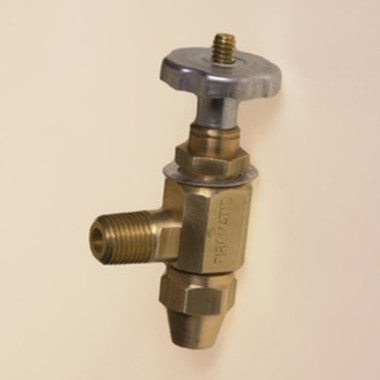  Valve